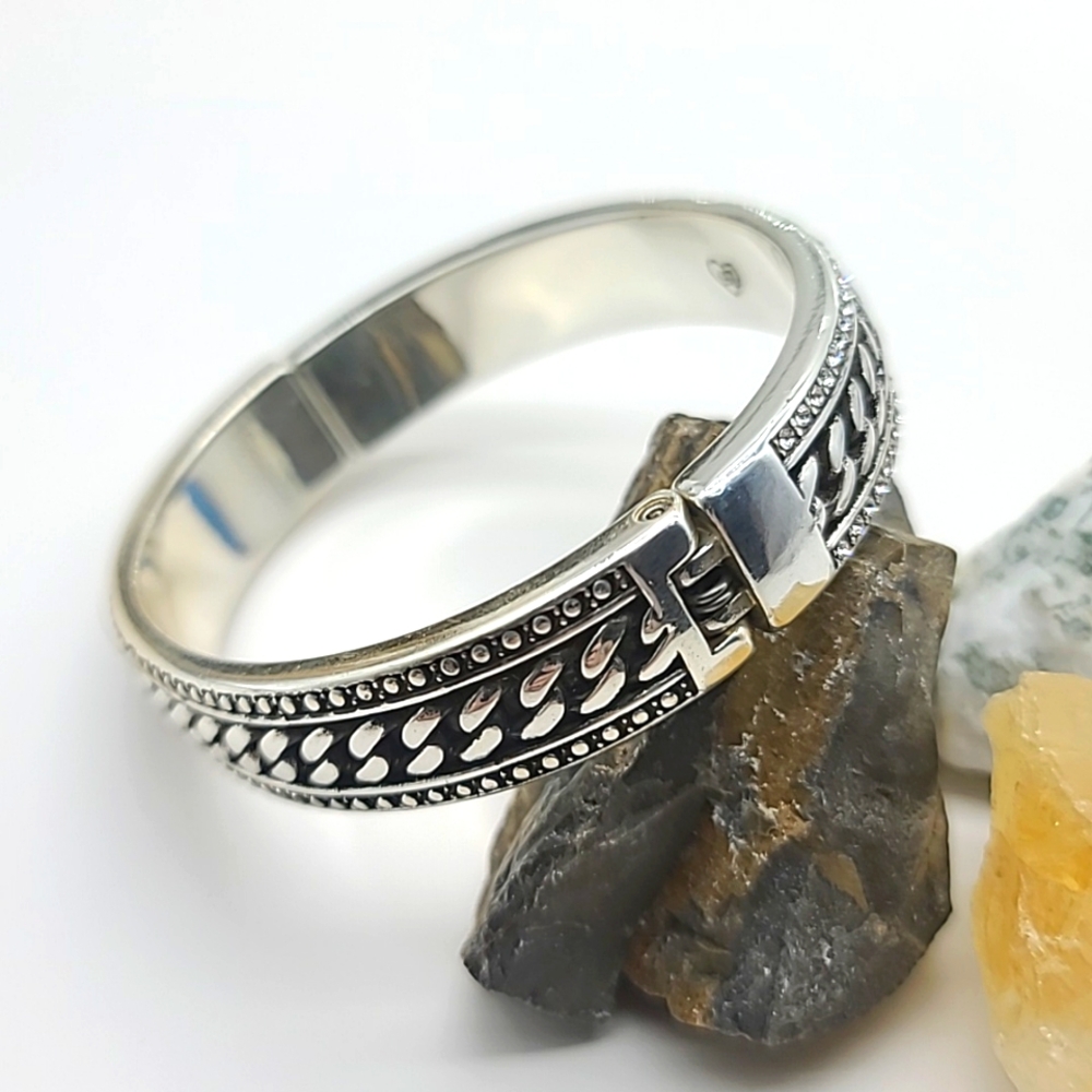 RARE $78 Brighton "Chain Reaction" Hinged Bangle w Dual Rows of Pavè Crystals 💎 - Picture 3 of 13
